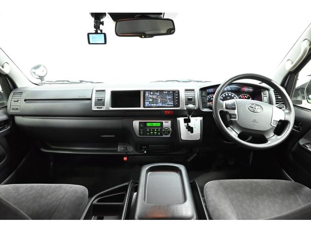 ハイエースワゴン グランドキャビン 10人乗り/社外ナビ(NSCN-W68)/フルセグTV/バックカメラ/スマートキー/プッシュスタート/オートライト/ETC/社外15インチアルミホイール(35枚目)