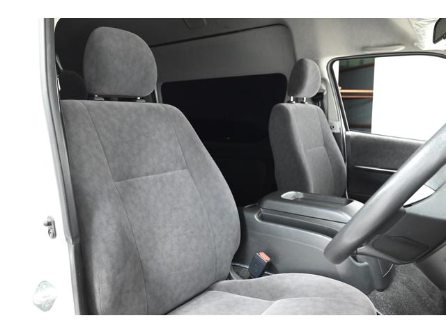 ハイエースワゴン グランドキャビン 10人乗り/社外ナビ(NSCN-W68)/フルセグTV/バックカメラ/スマートキー/プッシュスタート/オートライト/ETC/社外15インチアルミホイール(40枚目)