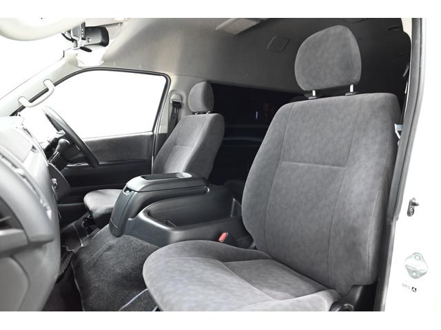 ハイエースワゴン グランドキャビン 10人乗り/社外ナビ(NSCN-W68)/フルセグTV/バックカメラ/スマートキー/プッシュスタート/オートライト/ETC/社外15インチアルミホイール(43枚目)