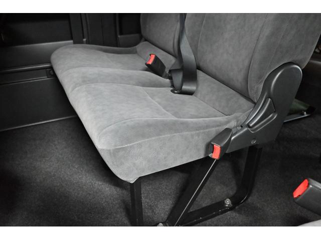 ハイエースワゴン グランドキャビン 10人乗り/社外ナビ(NSCN-W68)/フルセグTV/バックカメラ/スマートキー/プッシュスタート/オートライト/ETC/社外15インチアルミホイール(51枚目)