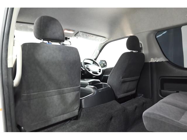 ハイエースワゴン グランドキャビン 10人乗り/社外ナビ(NSCN-W68)/フルセグTV/バックカメラ/スマートキー/プッシュスタート/オートライト/ETC/社外15インチアルミホイール(59枚目)