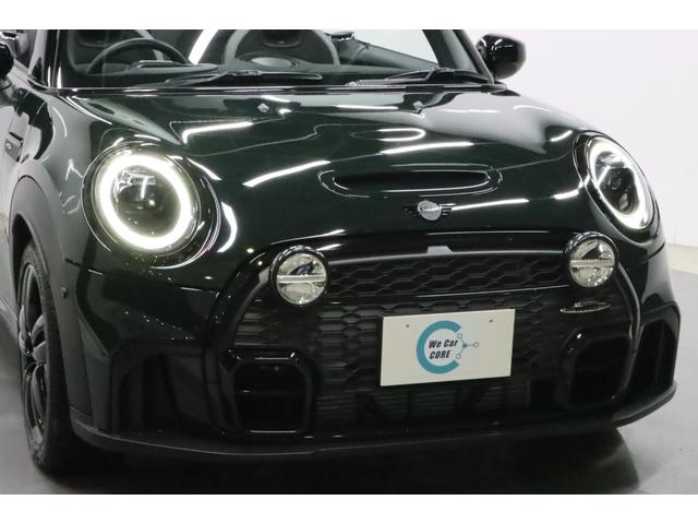 ＭＩＮＩ ジョンクーパーワークス　コンバーチブル　ＪＣＷトリム　ＪＣＷトリム／禁煙車／電動オープン／Ａｐｐｌｅ　ＣａｒＰｌａｙ／ＵＳＢ接続可／バックカメラ／Ｈレザーシート（ヒーター付）／クルコン／クリアランスソナー／ＥＴＣ／ＬＥＤヘッド／純正１７アルミ／赤キャリパ（22枚目）
