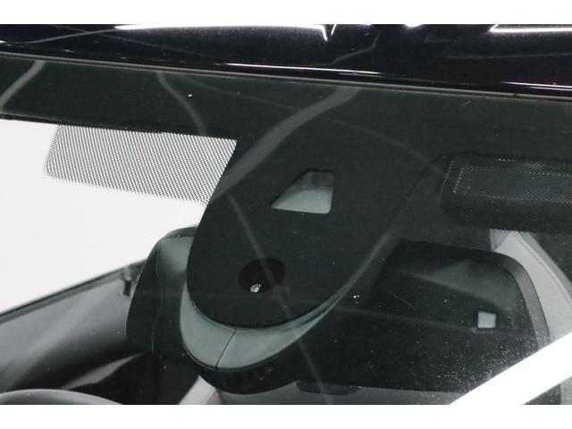 ＭＩＮＩ ジョンクーパーワークス　コンバーチブル　ＪＣＷトリム　ＪＣＷトリム／禁煙車／電動オープン／Ａｐｐｌｅ　ＣａｒＰｌａｙ／ＵＳＢ接続可／バックカメラ／Ｈレザーシート（ヒーター付）／クルコン／クリアランスソナー／ＥＴＣ／ＬＥＤヘッド／純正１７アルミ／赤キャリパ（26枚目）