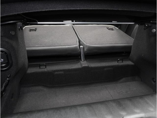 ＭＩＮＩ ジョンクーパーワークス　コンバーチブル　ＪＣＷトリム　ＪＣＷトリム／禁煙車／電動オープン／Ａｐｐｌｅ　ＣａｒＰｌａｙ／ＵＳＢ接続可／バックカメラ／Ｈレザーシート（ヒーター付）／クルコン／クリアランスソナー／ＥＴＣ／ＬＥＤヘッド／純正１７アルミ／赤キャリパ（44枚目）