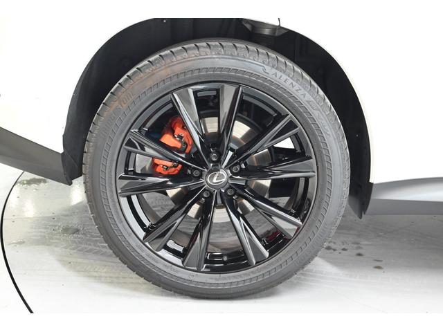 �y�S�ԗ��ɕi���]�����L��z�W�����q�͑�O�ҋ@�ւ̍���m���S��]�����s�Ȃ��Ă���܂��B���q�̏�Ԃ�L�Y�̗L���ȂǁA�]�����ɂĂ��m�F�����܂��B