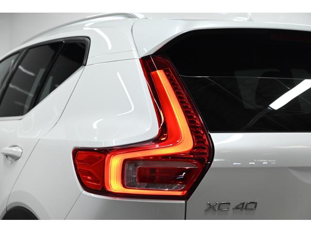 ＸＣ４０ アルティメット　Ｂ４　ＡＷＤ　２０２３年モデル／レザーシート（ヒーター付）／ハーマンカードン／ボルボインテリセーフ／全方位カメラ／Ｇｏｏｇｌｅナビ／Ｐバックドア／前後ドラレコ／クルコン／ＥＴＣ／純正１９アルミ／ＬＥＤヘッドライト（29枚目）