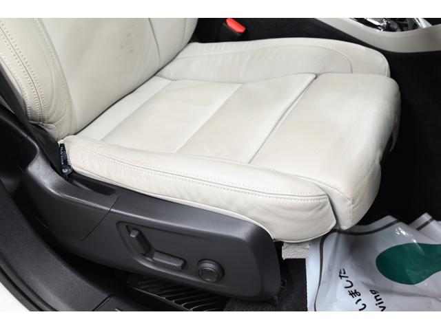 ＸＣ４０ アルティメット　Ｂ４　ＡＷＤ　２０２３年モデル／レザーシート（ヒーター付）／ハーマンカードン／ボルボインテリセーフ／全方位カメラ／Ｇｏｏｇｌｅナビ／Ｐバックドア／前後ドラレコ／クルコン／ＥＴＣ／純正１９アルミ／ＬＥＤヘッドライト（47枚目）