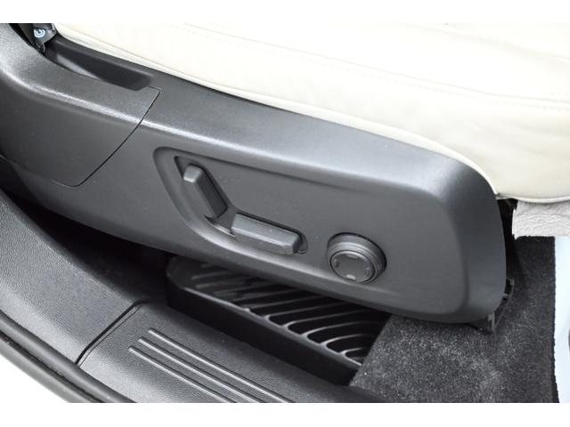 ＸＣ４０ アルティメット　Ｂ４　ＡＷＤ　２０２３年モデル／レザーシート（ヒーター付）／ハーマンカードン／ボルボインテリセーフ／全方位カメラ／Ｇｏｏｇｌｅナビ／Ｐバックドア／前後ドラレコ／クルコン／ＥＴＣ／純正１９アルミ／ＬＥＤヘッドライト（48枚目）