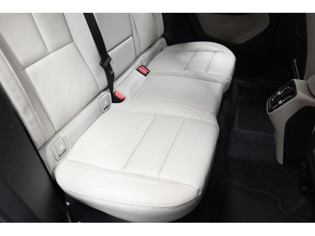 ＸＣ４０ アルティメット　Ｂ４　ＡＷＤ　２０２３年モデル／レザーシート（ヒーター付）／ハーマンカードン／ボルボインテリセーフ／全方位カメラ／Ｇｏｏｇｌｅナビ／Ｐバックドア／前後ドラレコ／クルコン／ＥＴＣ／純正１９アルミ／ＬＥＤヘッドライト（58枚目）