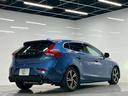 Ｖ４０ Ｄ４　Ｒデザイン　チューンド　バイ　ポールスター　２０１８年モデル／禁煙車／ブラックレザーシート（ヒーター付）／ボルボインテリセーフ／ハーマンカードン／バックカメラ／ナビ／Ｂｌｕｅｔｏｏｔｈ対応／ＵＳＢ接続可／前後ドラレコ／外品１６アルミ（7枚目）