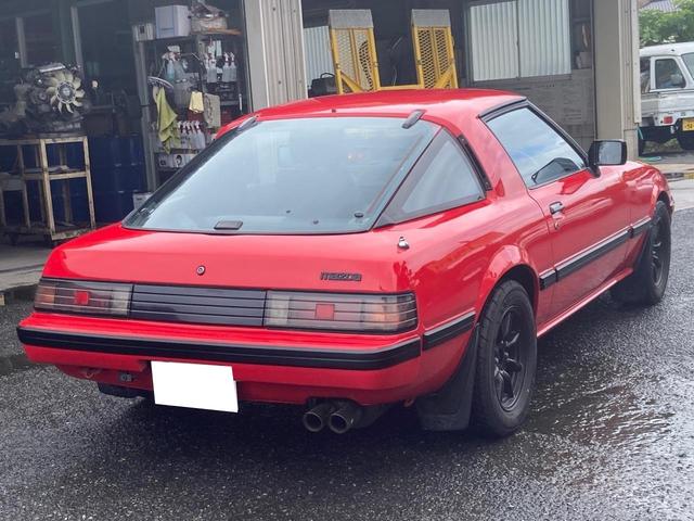 サバンナＲＸ－７ 　全塗装済　タイヤ４本新品　５速マニュアル（10枚目）