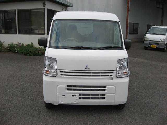 ミニキャブバン Ｅ　２ＷＤ・ＡＴ・エアコン・パワステ・オーバーヘッドシェルフ・オートライト・バックソナー（4枚目）