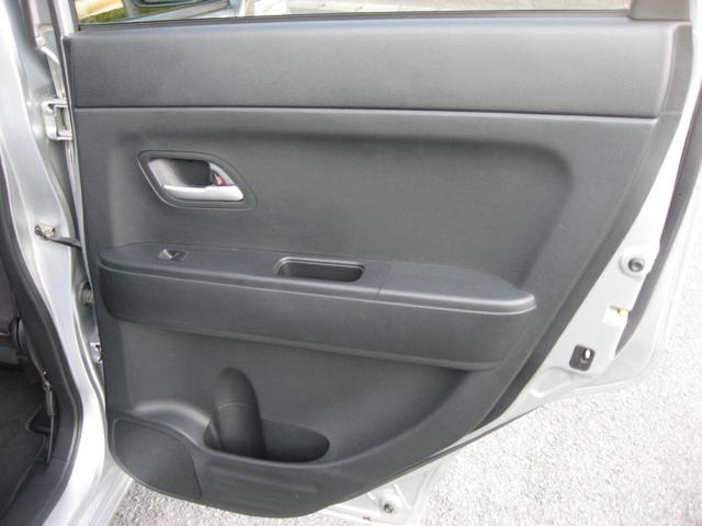 ゼストスパーク G スマートキー・CD・14インチアルミホイール(19枚目)