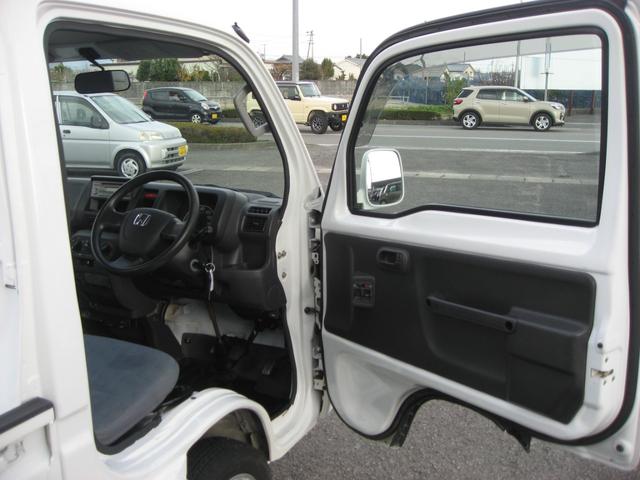 アクティトラック タウン AT・2WD・CD・エアコン・パワステ・Wエアバッグ・キーレス・社外アルミホイール・荷台ランプ(13枚目)