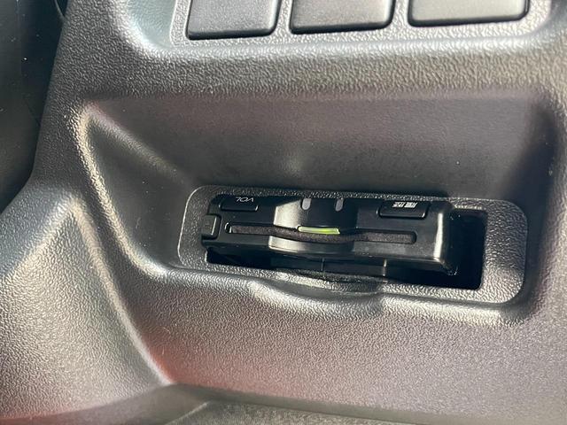 ハイエースバン ロングスーパーＧＬ　マットチャン　マット塗装　艶消し全塗装　ラプターライナー　プッシュスタート　丸目ヘッドライト　１６インチアルミ　丸目ハイエース　グリルガード　テールガード　社外ＬＥＤヘッドライト球　パワースライドドア（23枚目）