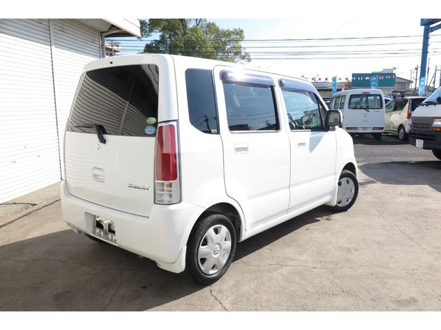 ワゴンＲ ＦＸ　５速マニュアル車　走行２．７万ｋｍ　純正ＣＤプレーヤー　全席パワーウィンドウ　電動格納ミラー　ベンチシート　エアコン　ワイヤレスキー（35枚目）