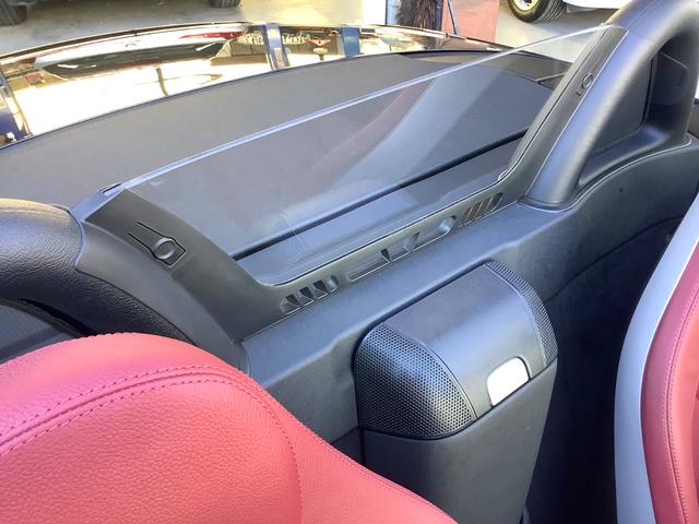 ＳＬＫ ＳＬＫ２００コンプレッサー　禁煙車・ケンウッドＳＤナビ・ＴＶフルセグ・Ｂｌｕｅｔｏｏｔｈ・バックモニター・ＧＰＳ内蔵スピードレーダー・赤革メモリーパワーシートヒーター・エアースカー・風の巻き込み防止ドラフトストップ・ベンツ純正（25枚目）