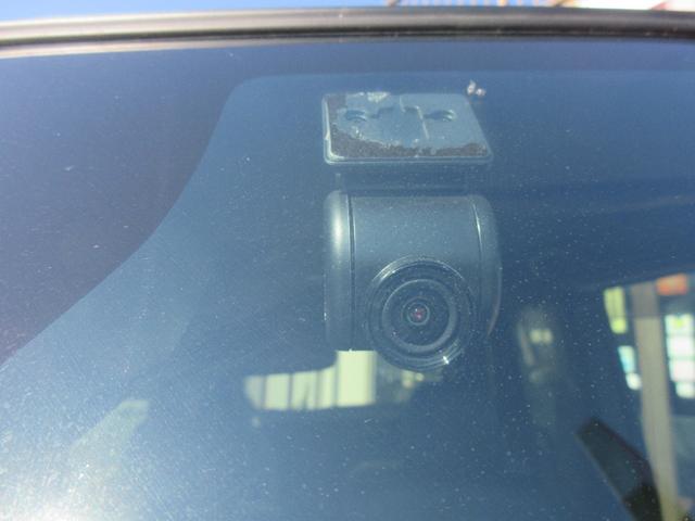 タント カスタムＲＳ　ターボ　純正１０インチフルセグナビ　Ｂｌｕｅｔｏｏｔｈ　パノラマカメラ　２．０ＥＴＣ　ナビ連動前後ドラレコ　ＬＥＤライト　シートヒーター　衝突軽減ブレーキ　キーフリー　プッシュスタート（9枚目）