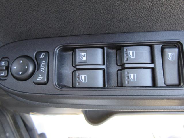 タント カスタムＲＳ　ターボ　純正１０インチフルセグナビ　Ｂｌｕｅｔｏｏｔｈ　パノラマカメラ　２．０ＥＴＣ　ナビ連動前後ドラレコ　ＬＥＤライト　シートヒーター　衝突軽減ブレーキ　キーフリー　プッシュスタート（27枚目）