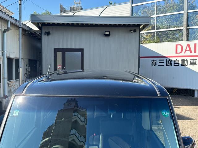 タント カスタムＲＳ　トップエディションＳＡ　純正８インチナビ　両側パワースライド　バックモニター　フルセグＴＶ　Ｂｌｕｅｔｏｏｔｈ　ＥＴＣ　ドラレコ　スマートアシスト　スマートキー　ＬＥＤヘッドライト　純正１５インチ（11枚目）