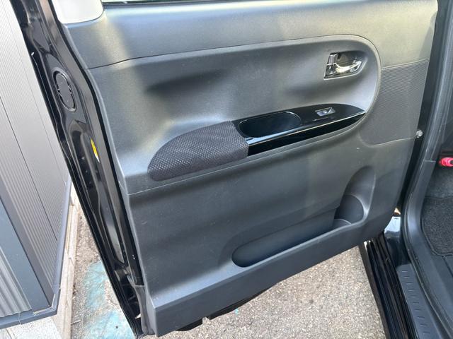 タント カスタムＲＳ　トップエディションＳＡ　純正８インチナビ　両側パワースライド　バックモニター　フルセグＴＶ　Ｂｌｕｅｔｏｏｔｈ　ＥＴＣ　ドラレコ　スマートアシスト　スマートキー　ＬＥＤヘッドライト　純正１５インチ（18枚目）