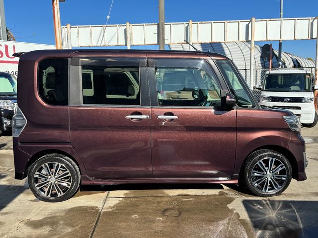 タント カスタムＲＳ　トップエディションＳＡＩＩ　純正８インチメモリナビ　フルセグＴＶ　バックモニター　両側パワースライドドア　ＥＴＣ　プッシュスタート　衝突軽減ブレーキ　ハーフレザー　アイドリングストップ（2枚目）