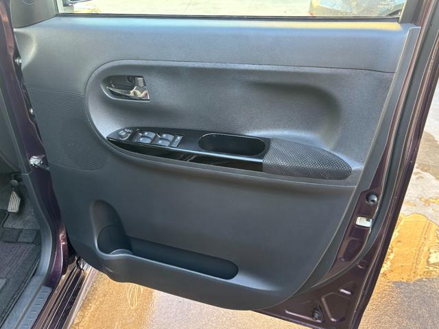 タント カスタムＲＳ　トップエディションＳＡＩＩ　純正８インチメモリナビ　フルセグＴＶ　バックモニター　両側パワースライドドア　ＥＴＣ　プッシュスタート　衝突軽減ブレーキ　ハーフレザー　アイドリングストップ（12枚目）