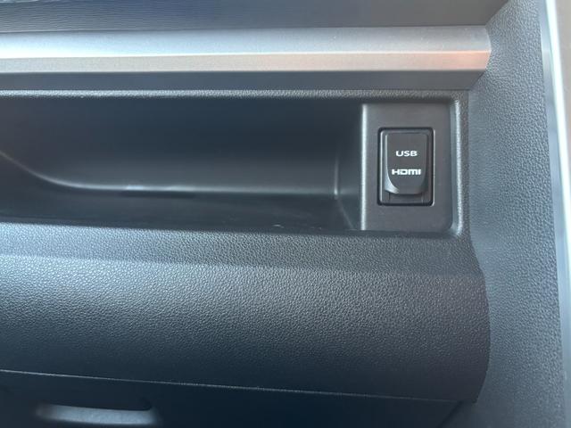 タント カスタムＲＳ　トップエディションＳＡＩＩ　純正８インチメモリナビ　フルセグＴＶ　バックモニター　両側パワースライドドア　ＥＴＣ　プッシュスタート　衝突軽減ブレーキ　ハーフレザー　アイドリングストップ（31枚目）