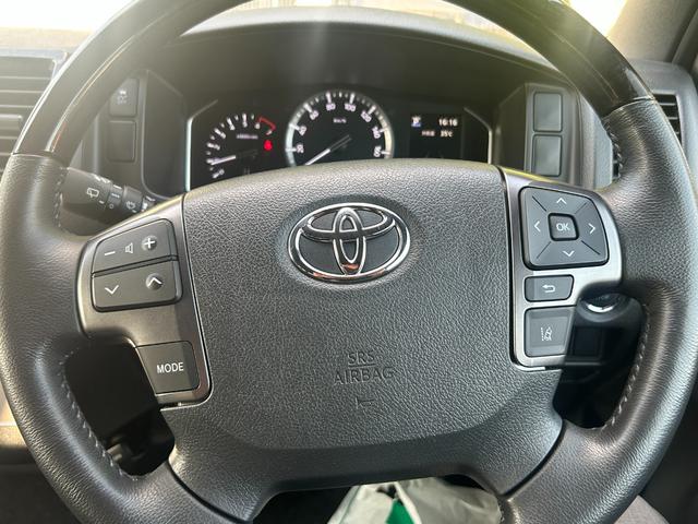 ハイエースバン スーパーGL ダークプライムII スーパーGL ダークプライムII レンタカーアップ車 ナビTV 後席モニター Bカメラ デジタルインナーミラー ETC スマートキー LED WエアB ハンドルリモコン スライド窓(31枚目)