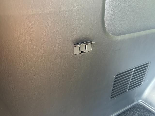 ハイエースバン スーパーGL ダークプライムII スーパーGL ダークプライムII レンタカーアップ車 ナビTV 後席モニター Bカメラ デジタルインナーミラー ETC スマートキー LED WエアB ハンドルリモコン スライド窓(39枚目)