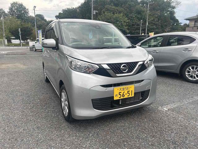 デイズ 　ＥＴＣ　全周囲カメラ　ナビ　ＴＶ　クリアランスソナー　スマートキー　アイドリングストップ　電動格納ミラー　ベンチシート　ＣＶＴ　アルミホイール　エアコン　パワーステアリング（16枚目）