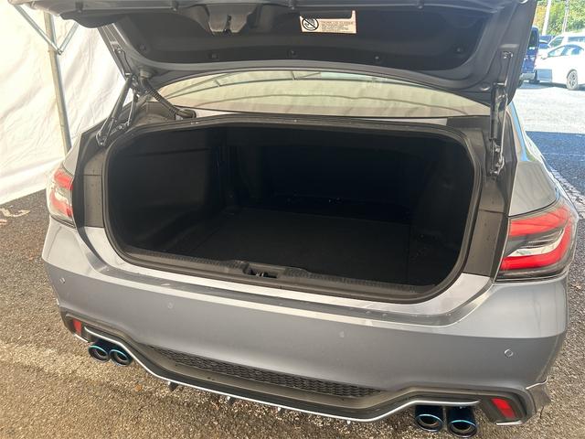 クラウンハイブリッド ＲＳアドバンス　ドライブレコーダー　クリアランスソナー　レーンアシスト　ナビ　ＴＶ　アルミホイール　オートマチックハイビーム　オートライト　ＣＶＴ　シートヒーター　スマートキー　電動格納ミラー　パワーシート　ＵＳＢ（8枚目）