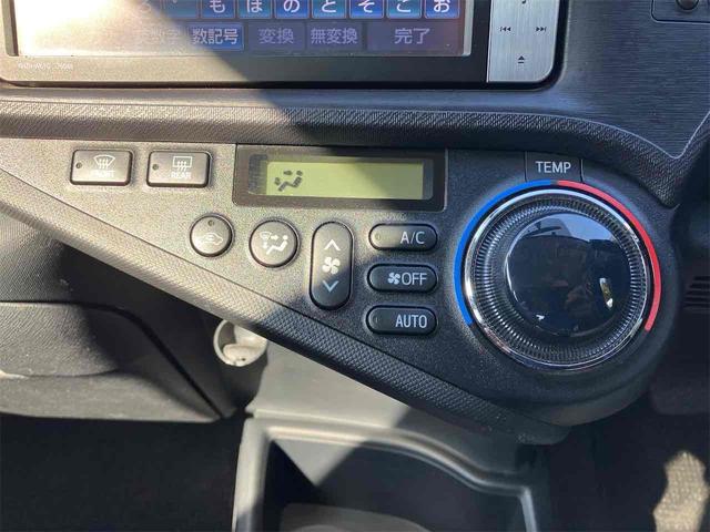 アクア G ドライブレコーダー ETC バックカメラ アルミホイール スマートキー 電動格納ミラー CVT 衝突安全ボディ ABS ESC エアコン パワーステアリング パワーウィンドウ(4枚目)