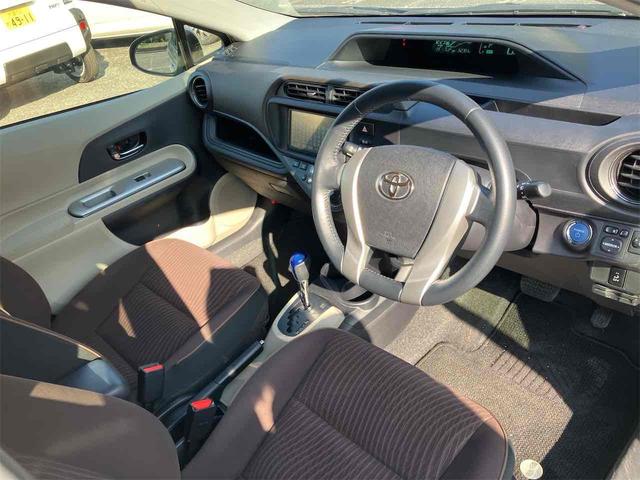 アクア G ドライブレコーダー ETC バックカメラ アルミホイール スマートキー 電動格納ミラー CVT 衝突安全ボディ ABS ESC エアコン パワーステアリング パワーウィンドウ(10枚目)