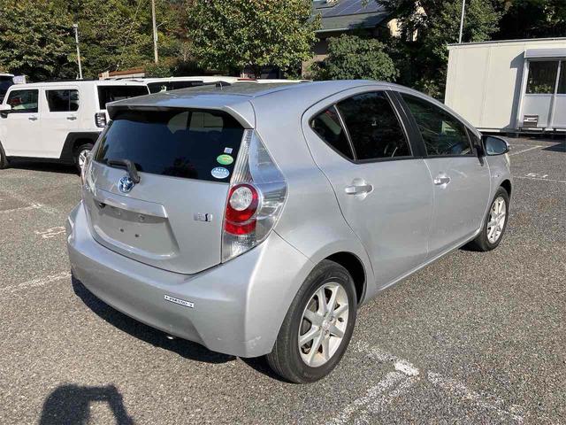 アクア G ドライブレコーダー ETC バックカメラ アルミホイール スマートキー 電動格納ミラー CVT 衝突安全ボディ ABS ESC エアコン パワーステアリング パワーウィンドウ(15枚目)