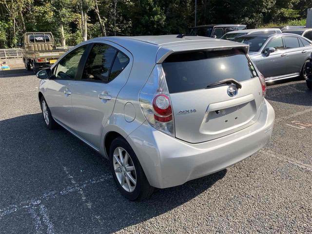 アクア G ドライブレコーダー ETC バックカメラ アルミホイール スマートキー 電動格納ミラー CVT 衝突安全ボディ ABS ESC エアコン パワーステアリング パワーウィンドウ(17枚目)