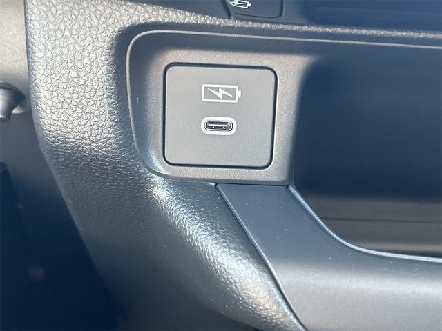 ヴェゼル e:HEV X・HuNTパッケージ バックカメラ クリアランスソナー オートクルーズコントロール レーンアシスト 衝突被害軽減システム オートライト LEDヘッドランプ ヘッドライトウォッシャー アルミホイール スマートキー(36枚目)