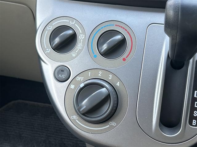 ミラ Ｘスペシャル　ＥＴＣ　バックカメラ　ＴＶ　キーレスエントリー　ＣＶＴ　盗難防止システム　ＡＢＳ　Ｂｌｕｅｔｏｏｔｈ　衝突安全ボディ　エアコン　パワーステアリング　パワーウィンドウ（7枚目）