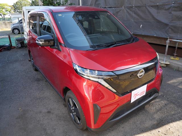 サクラ X ワンオーナー スマートキー プッシュスタート アラウンドビューモニター 純正14インチアルミホイール パーキングセンサー ドライブレコーダー ディスプレイオーディオ(4枚目)