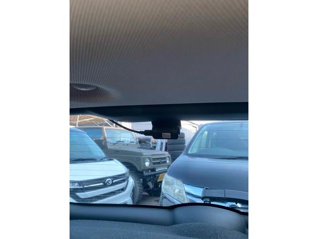 ＭＩＮＩ クーパーＤプレミアムプラスパッケージクラシックトリム　ワンオーナー　オプションレザーシート　シートヒーター　バックカメラ　アンビエントライト　アップルディスプレイ（33枚目）