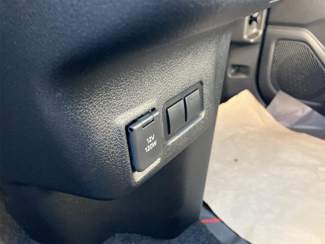 ムーヴ X 届け出済み未使用車 両側スライド・片側電動 クリアランスソナー 衝突被害軽減システム LEDヘッドランプ スマートキー アイドリングストップ ベンチシート CVT 盗難防止システム ABS ESC(4枚目)