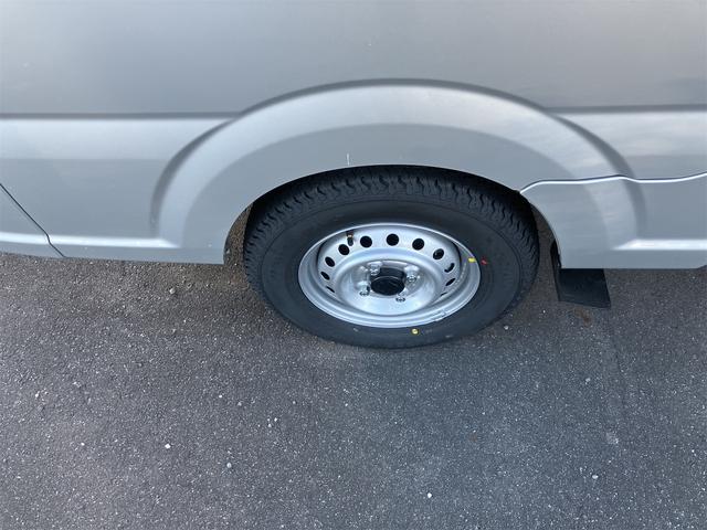 キャリイトラック 4WD 軽トラック AT 衝突被害軽減システム クリアランスソナー レーンアシスト アイドリングストップ ABS ESC エアコン パワーウィンドウ 運転席エアバッグ 助手席エアバッグ(18枚目)