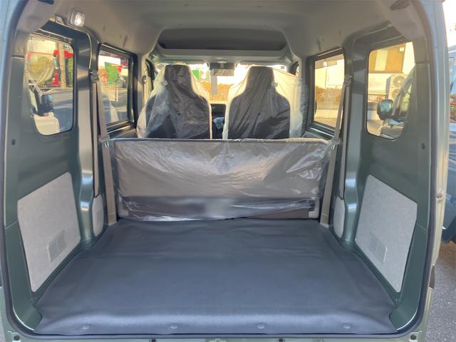 エブリイ PAリミテッド 届け出済み未使用車 両側スライドドア クリアランスソナー レーンアシスト 衝突被害軽減システム オートマチックハイビーム キーレスエントリー アイドリングストップ CVT 盗難防止システム ABS(16枚目)