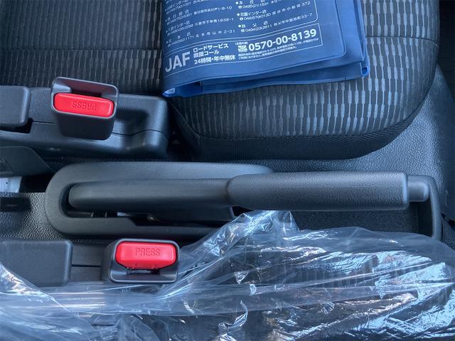 ハイゼットカーゴ DX 届け出済み未使用車 軽バン CVT クリアランスソナー 両側スライドドア キーレスエントリー オートマチックハイビーム エアコン パワーステアリング パワーウィンドウ 運転席エアバッグ(16枚目)