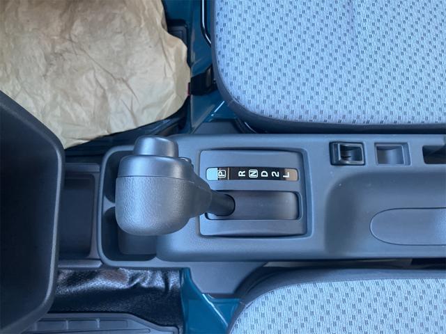 キャリイトラック 軽トラック AT 衝突被害軽減システム クリアランスソナー レーンアシスト アイドリングストップ ESC エアコン パワーウィンドウ 運転席エアバッグ 助手席エアバッグ(13枚目)