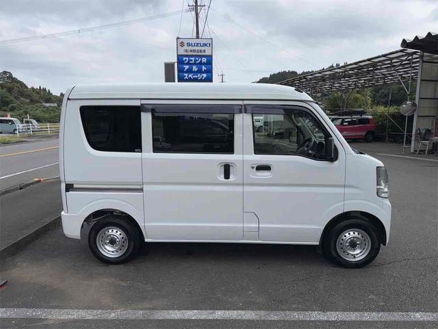 エブリイ ＰＣ　４ＷＤ　ＡＴ　ドライブレコーダー　両側スライドドア　キーレスエントリー　盗難防止システム　ＡＢＳ　エアコン　パワーステアリング　パワーウィンドウ　運転席エアバッグ　助手席エアバッグ（4枚目）