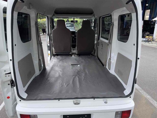 エブリイ ＰＣ　４ＷＤ　ＡＴ　ドライブレコーダー　両側スライドドア　キーレスエントリー　盗難防止システム　ＡＢＳ　エアコン　パワーステアリング　パワーウィンドウ　運転席エアバッグ　助手席エアバッグ（11枚目）