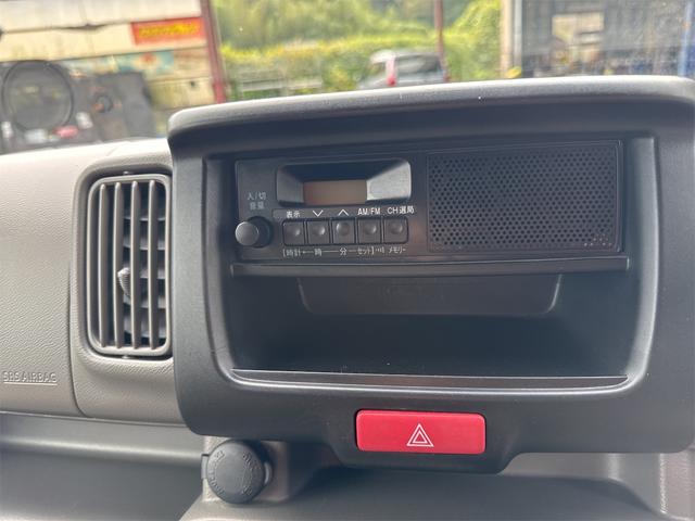 エブリイ ＰＣ　４ＷＤ　ＡＴ　ドライブレコーダー　両側スライドドア　キーレスエントリー　盗難防止システム　ＡＢＳ　エアコン　パワーステアリング　パワーウィンドウ　運転席エアバッグ　助手席エアバッグ（18枚目）