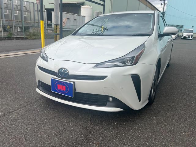 プリウス A(2枚目)