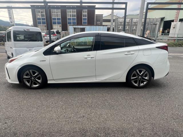 プリウス A(8枚目)